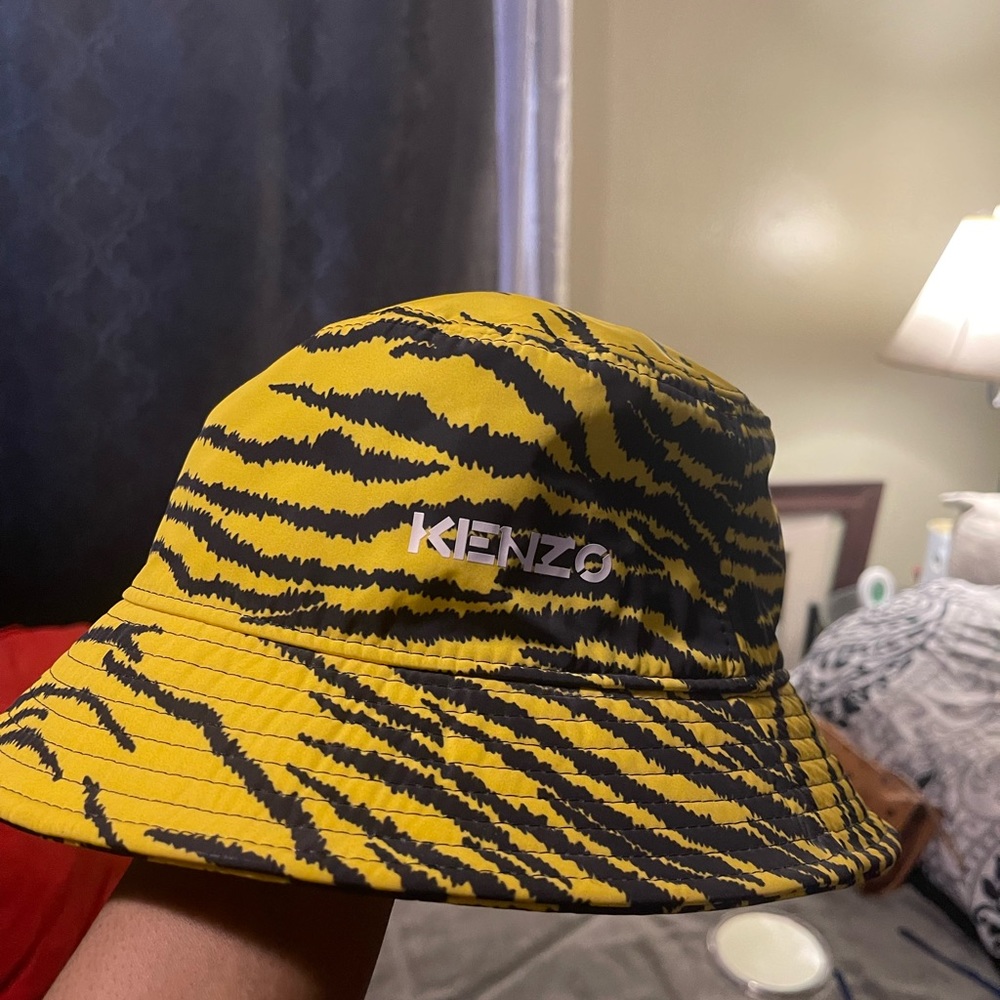 Kenzo bucket hat